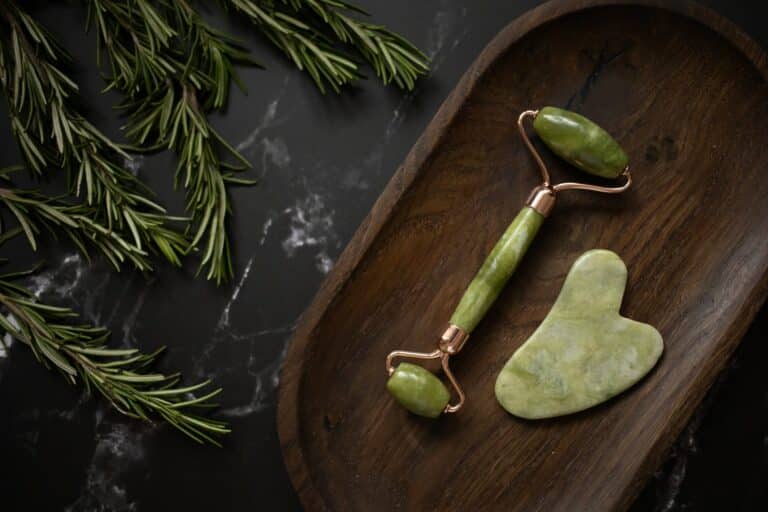 ggua sha stone for massage