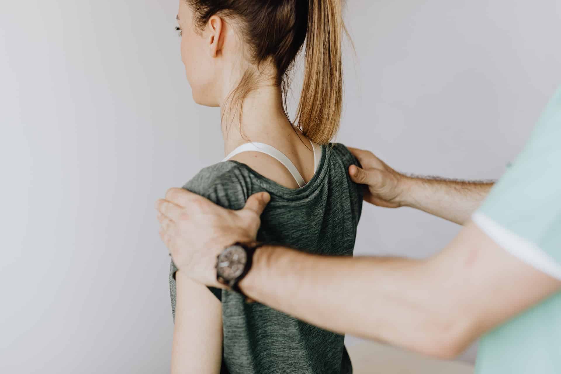 reduce shoulder pain