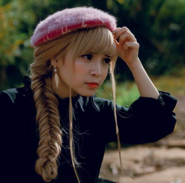 middlepathspa_french braid dutch vs french braid