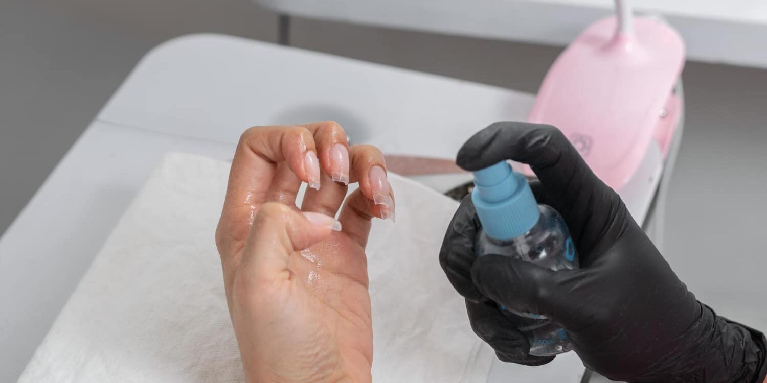 how long to soak gel nails in acetone